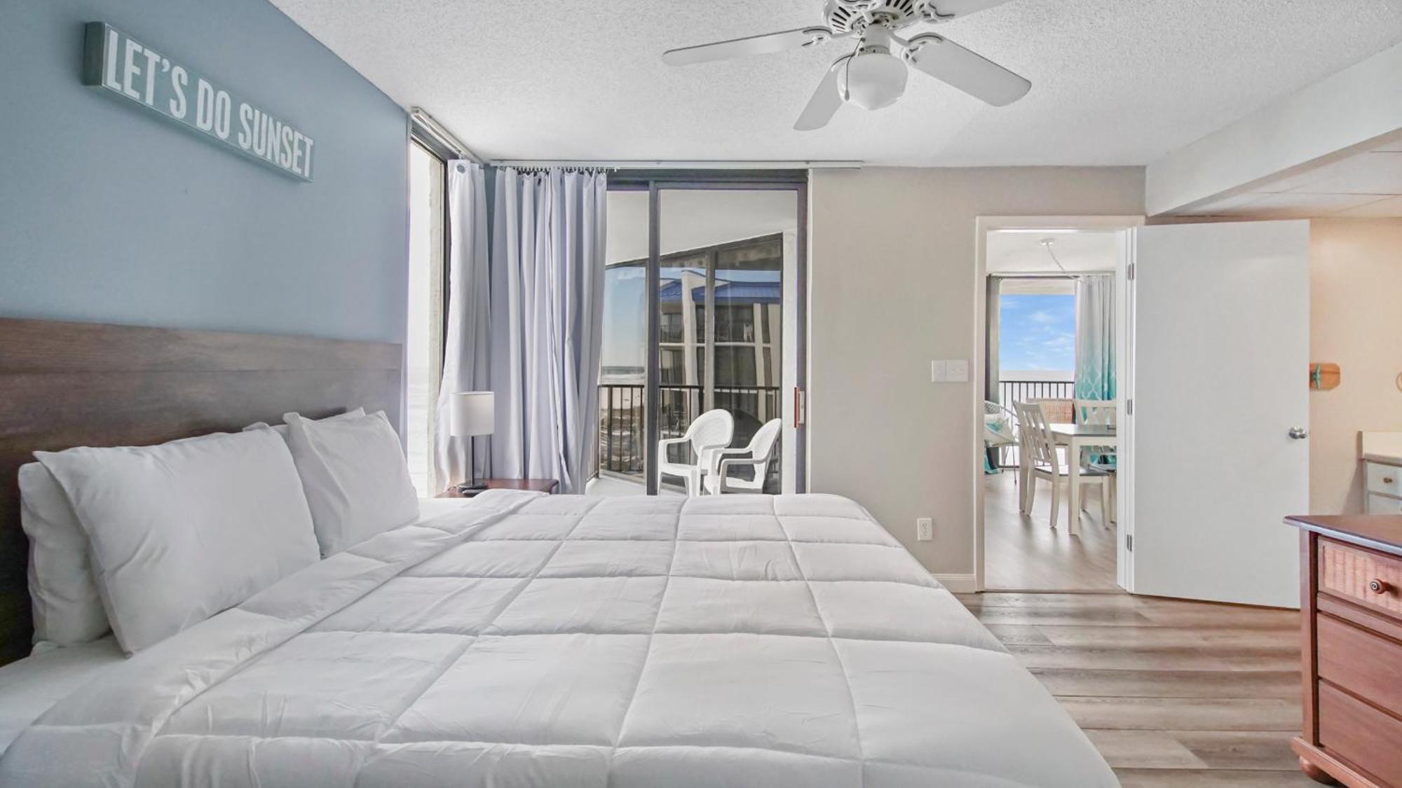 Aquavista Beach Resort By Sand Seeker Vacations Panama City Beach Rom bilde