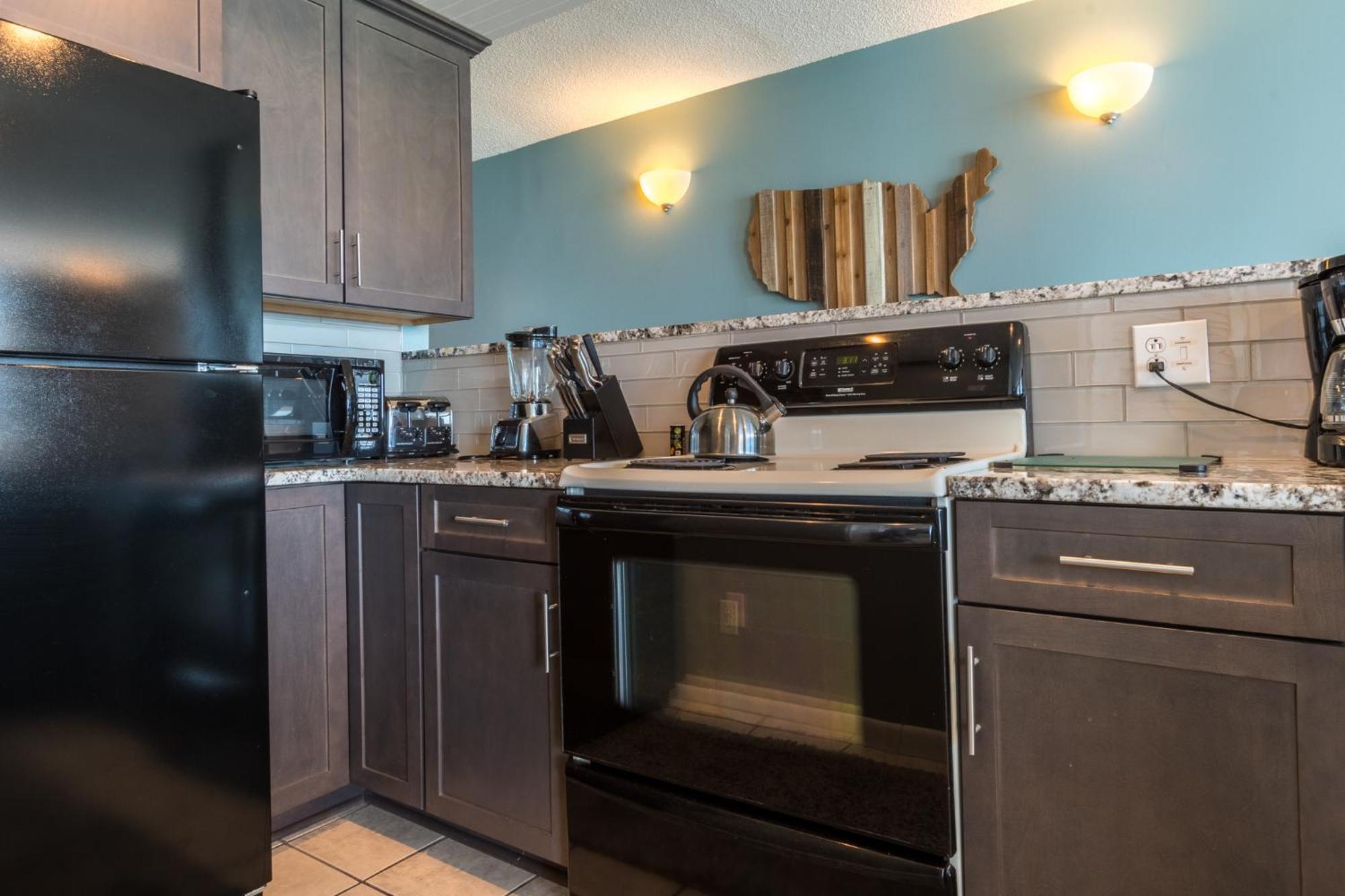 Aquavista Beach Resort By Sand Seeker Vacations Panama City Beach Rom bilde