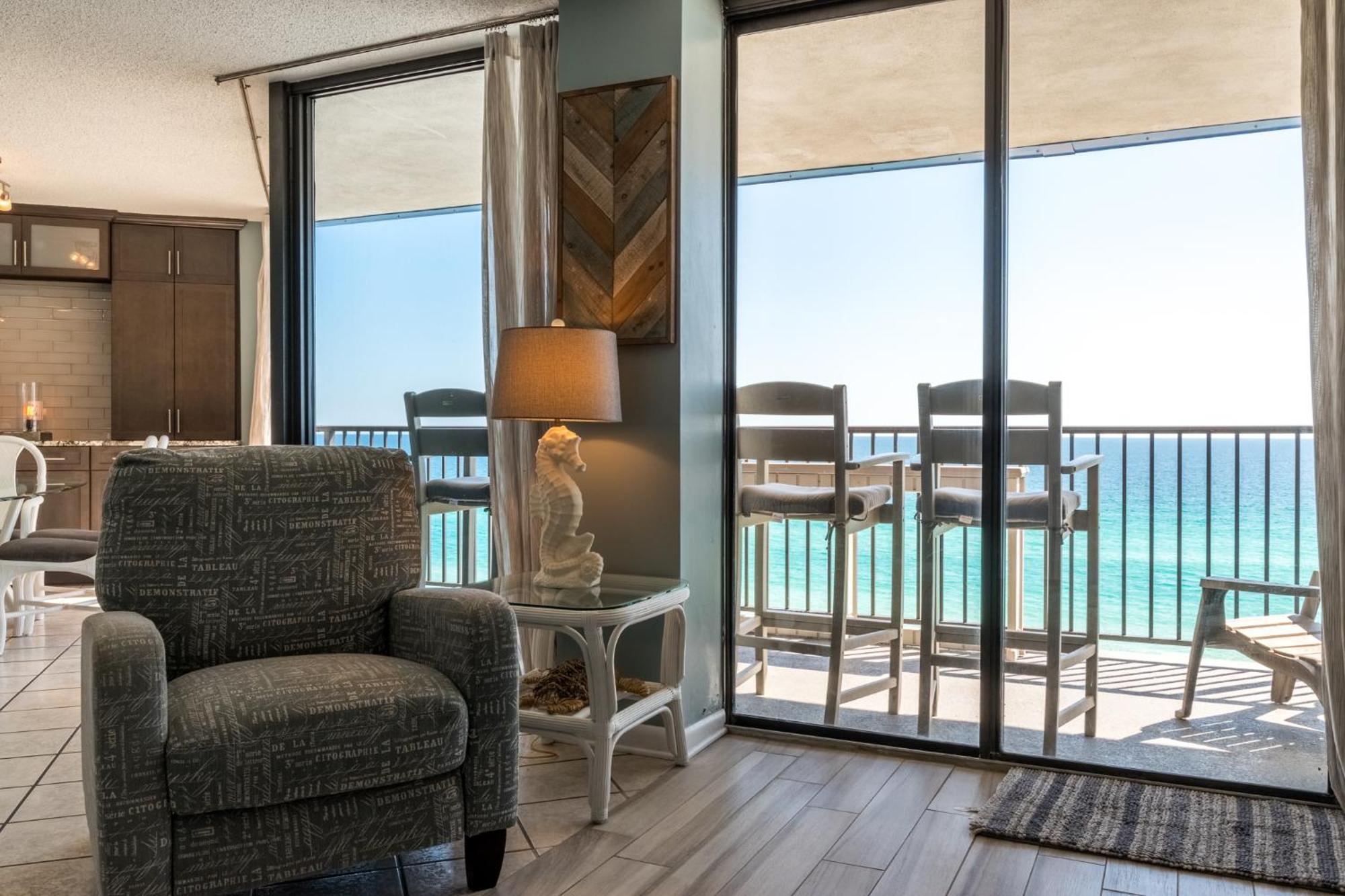 Aquavista Beach Resort By Sand Seeker Vacations Panama City Beach Rom bilde