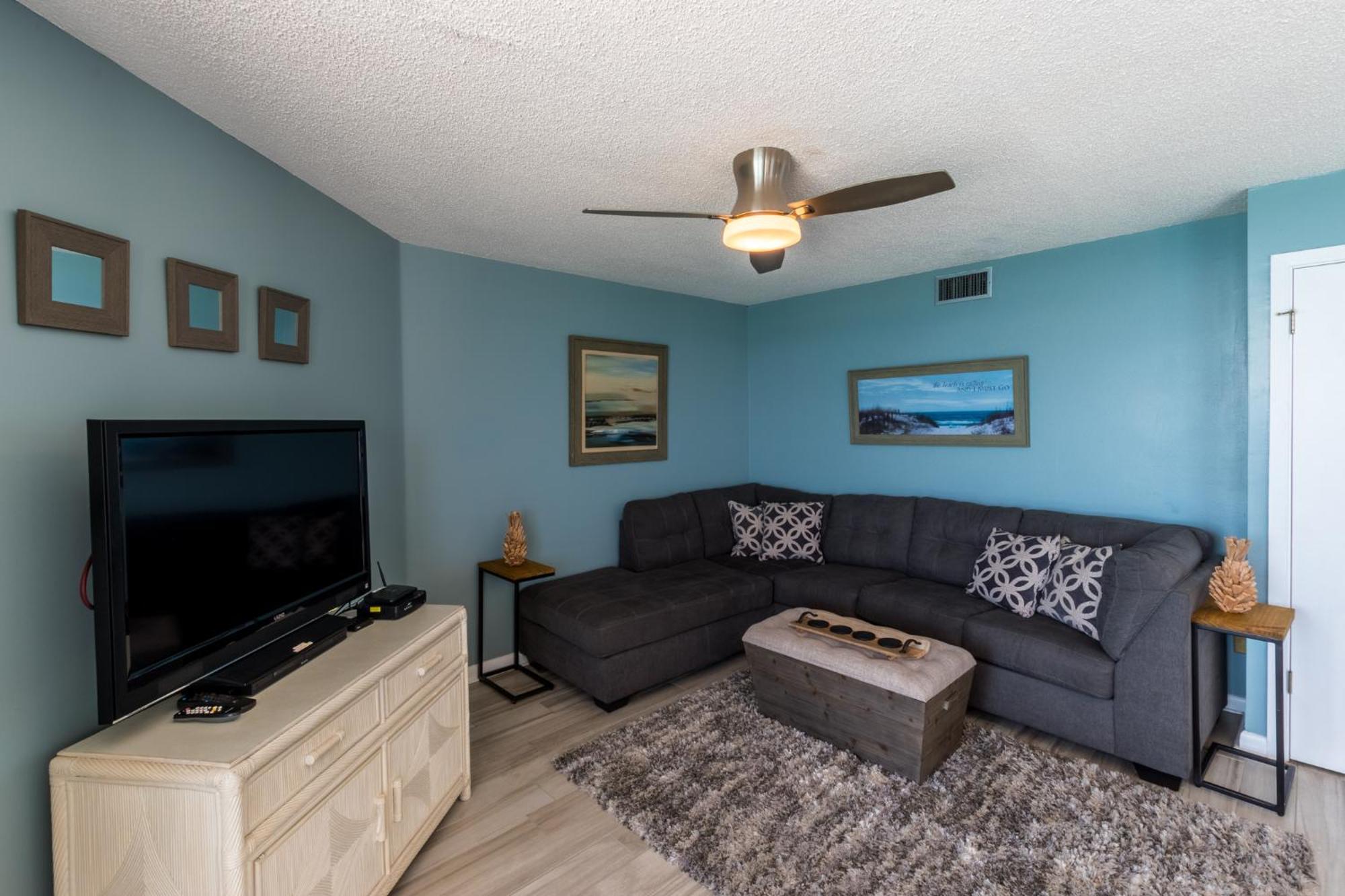 Aquavista Beach Resort By Sand Seeker Vacations Panama City Beach Rom bilde